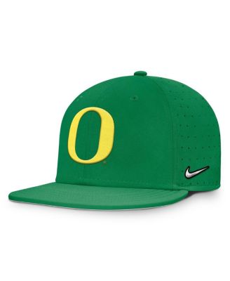 Men's Green Oregon Ducks On-Field Dugout True Performance Fitted Hat