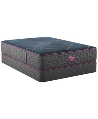 World Class Level Three 13" Hybrid Medium Tight Top Mattress - King