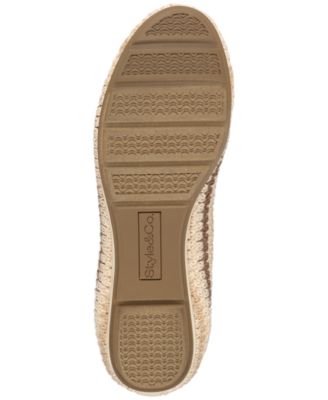 Women's Elsaa Crochet Flats