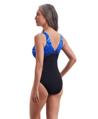 Women's Fade Away Twist Back One-Piece Swimsuit