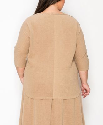 Plus Size Textured Rib Button Shoulder 3/4 Sleeve Top