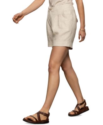 Women's Caravan Linen Mid Rise Cuffed Shorts