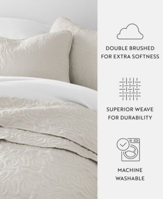 Floral Stitch 2-Pc. Lightweight Quilt Set, Twin/Twin XL