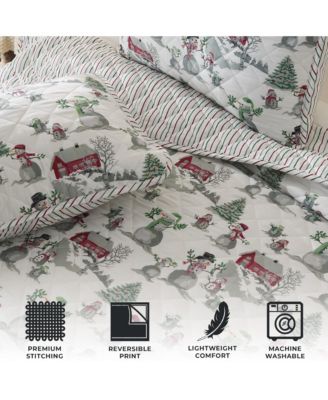 Holiday Printed Microfiber Quilt Set with Shams