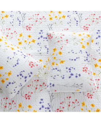 Colorful Floral Microfiber Quilt Set With Shams
