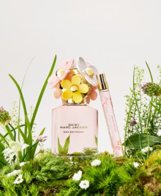 Marc Jacobs Daisy Eau So Fresh Eau de Toilette Spray, 2.5 oz