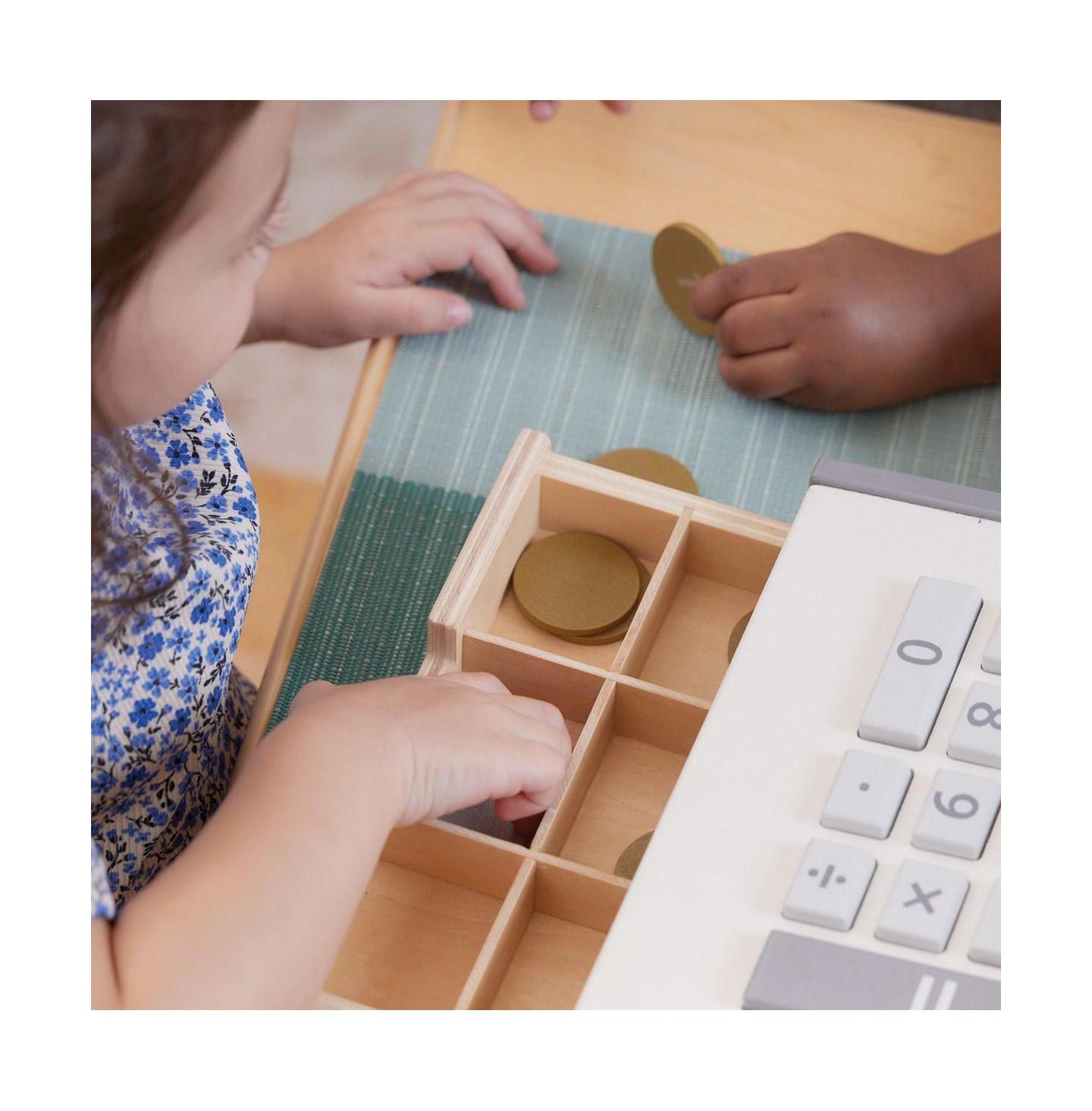 Детская игрушка Kaplan Early Learning Wooden Cash Register, Ages 18 Months+ — фото 3