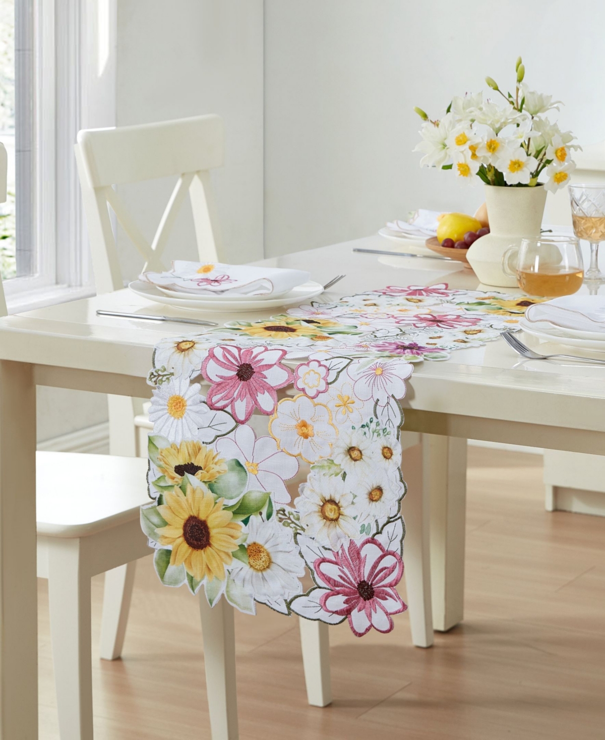 Elrene Sunflower And Daisies Allover Table Runner, 13" X 36" In Multi