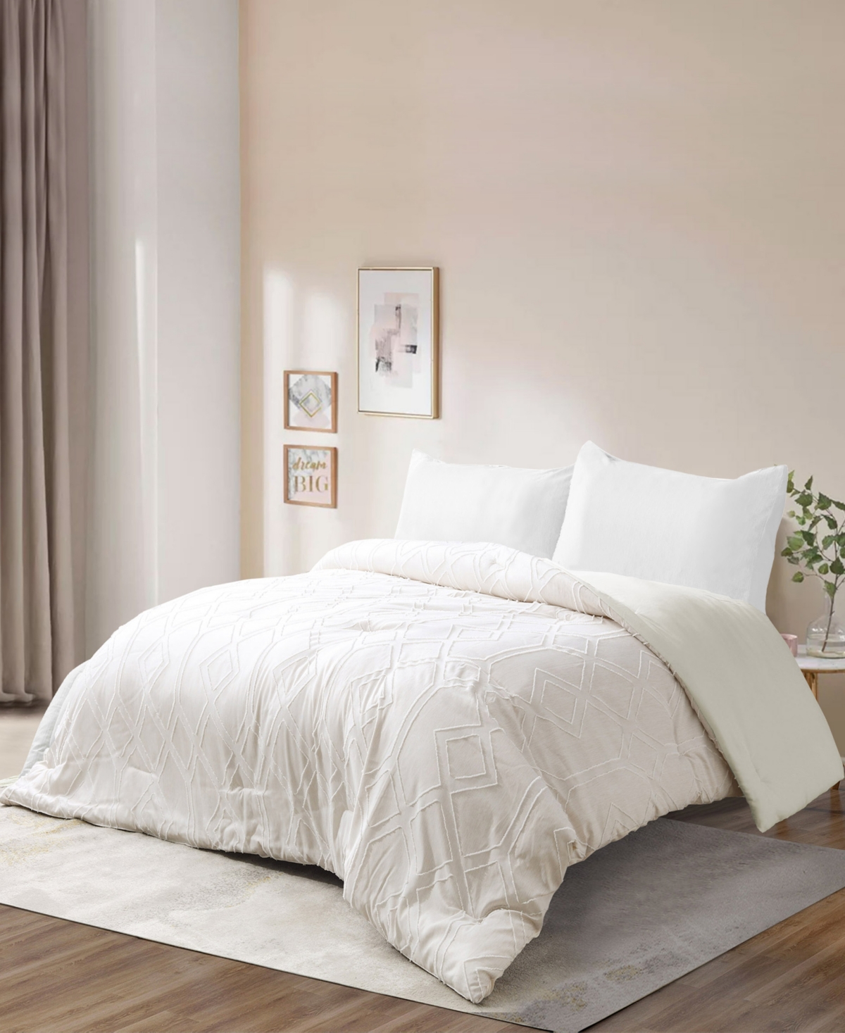 Unikome All Season Textured Jacquard Down Alternative Comforter, Full/queen In White