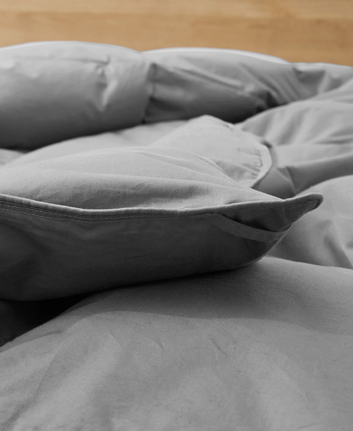 Unikome All Season Goose Down Comforter, California King In Gray