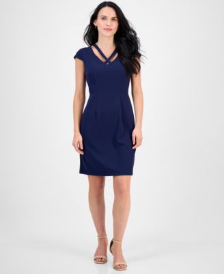 Connected - Petite V-Neck Short-Sleeve Sheath Dress