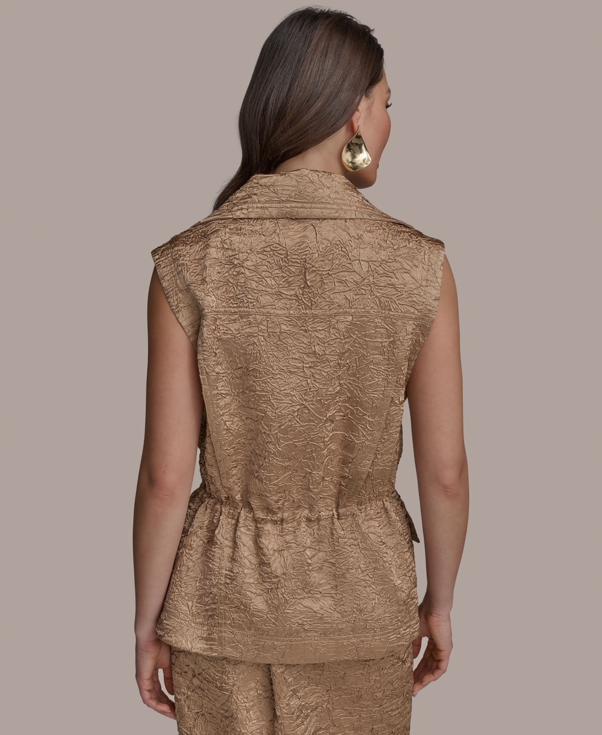Donna Karan New York Textured Satin Zip Front Vest In Hazelnut