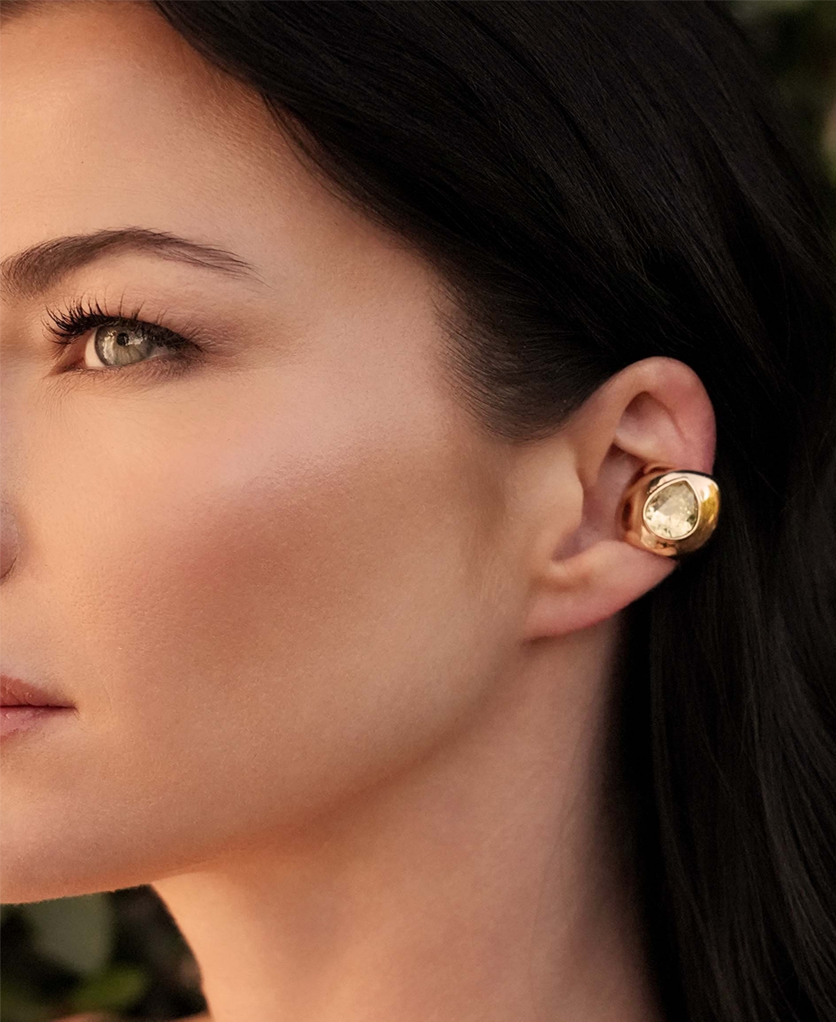 Ettika Bold Crystal Ear Cuff Earrings In Peridot