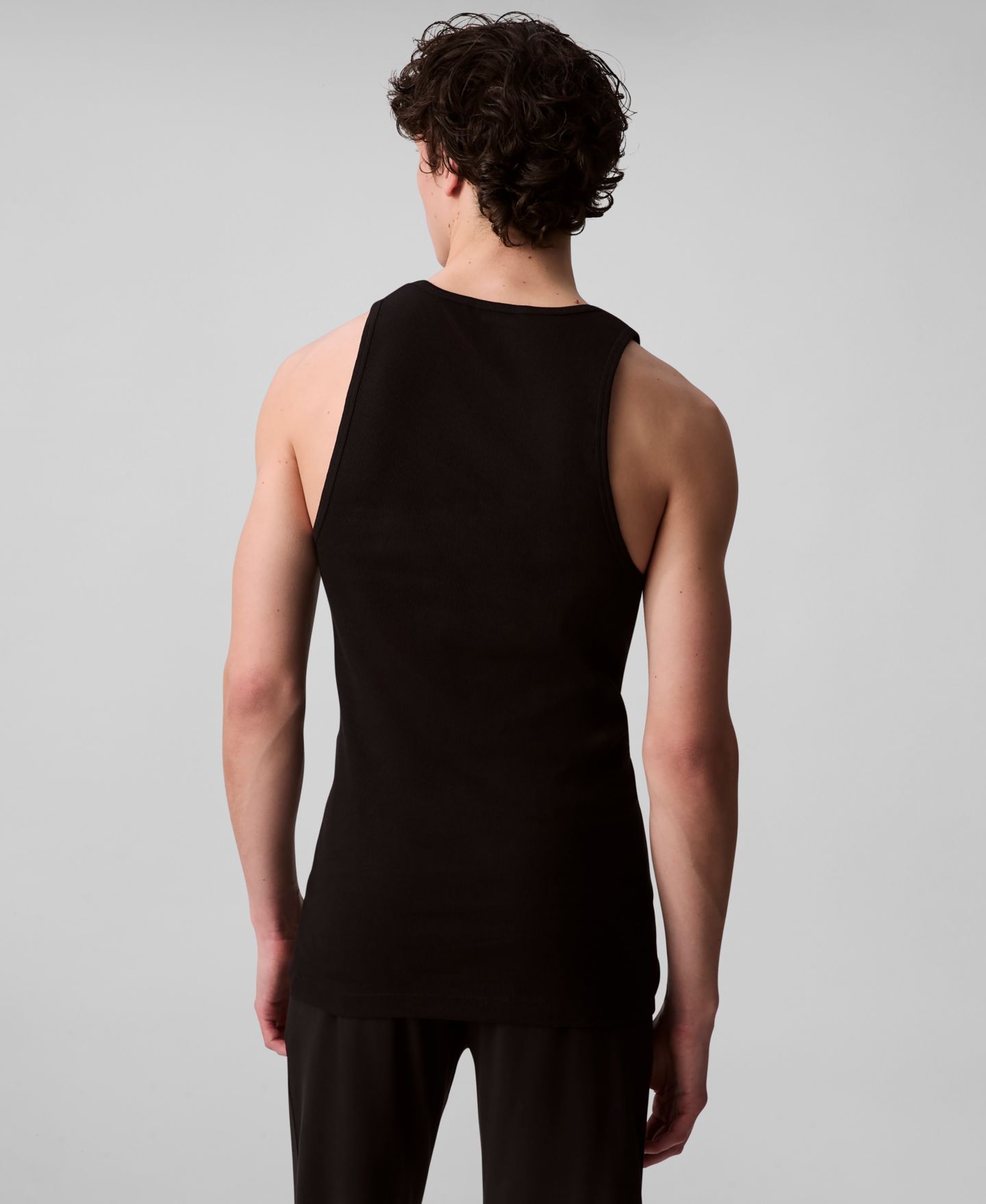 Мужские топы Calvin Klein 3-Pack Cotton Classics Tank Tops, цвет: Чёрный — фото 5