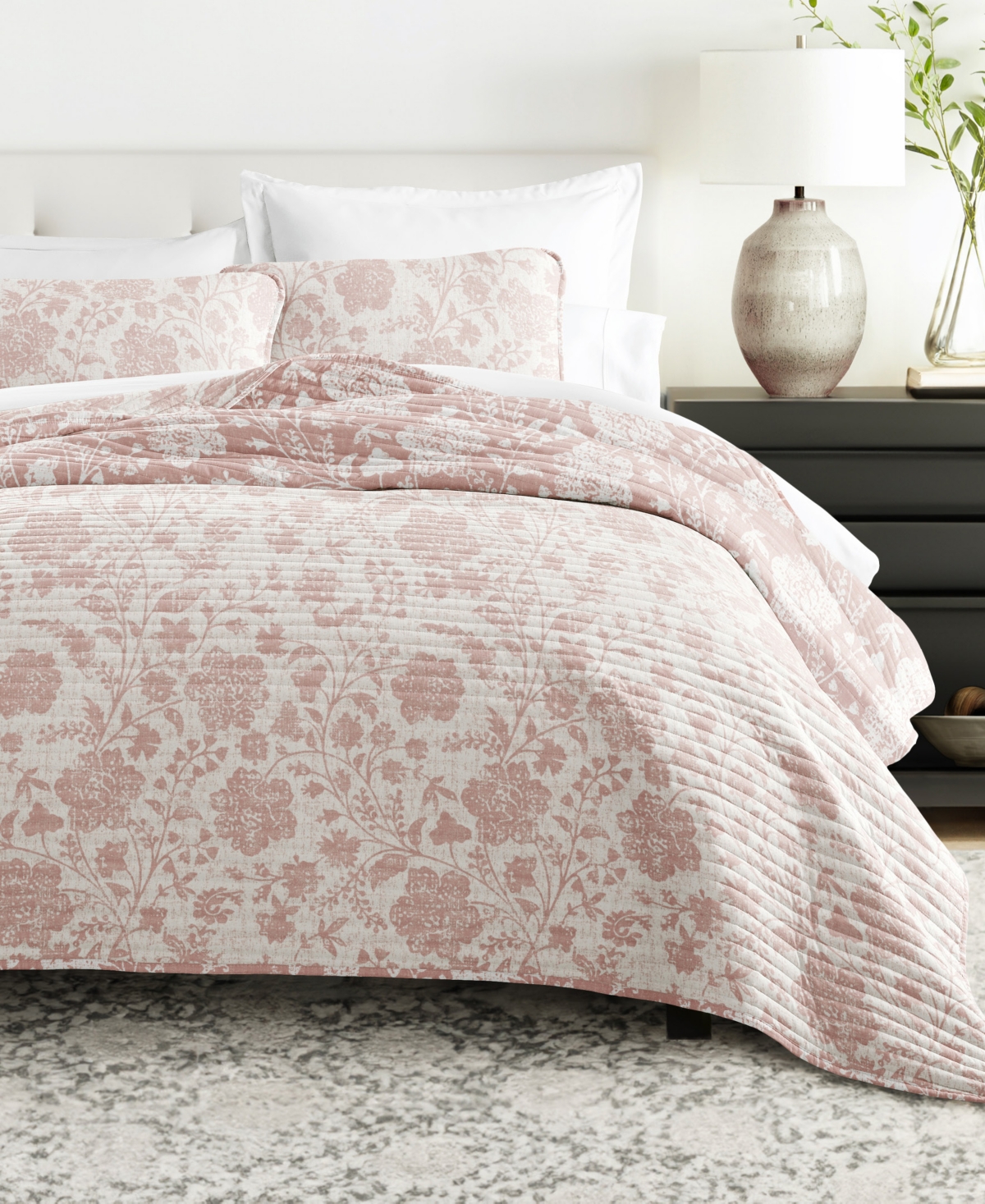 Ienjoy Home Textured Floral Reversible 2-pc. Quilt Set, Twin/twin Xl