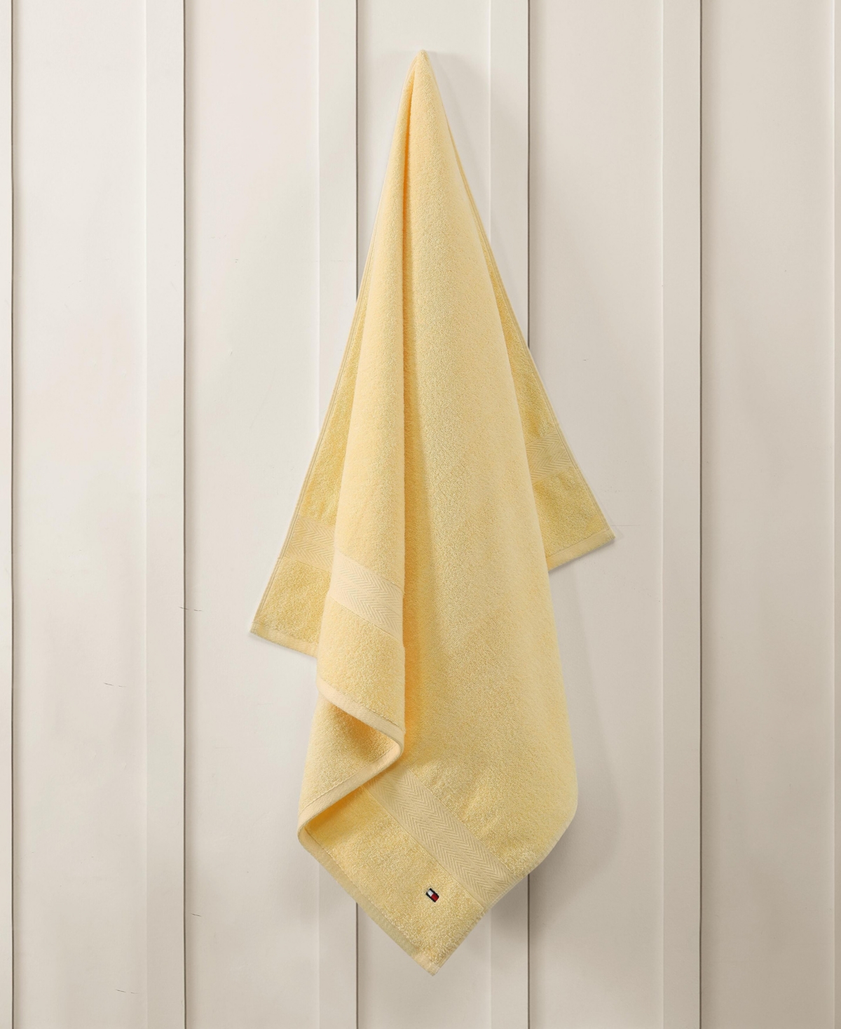 Tommy Hilfiger Home Modern American Solid Cotton Bath Towel, 30" X 54"