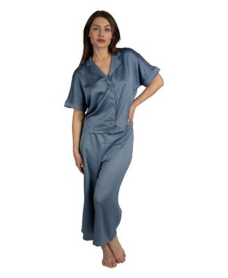 Women's 2 Piece Satin Short Sleeve Relaxed Notch Collar Top and Capri Pants Pajama Set