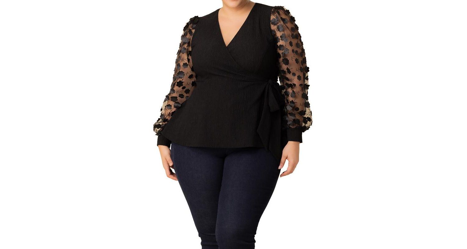 Plus Size Scattered Petals Long Sleeve Wrap Top