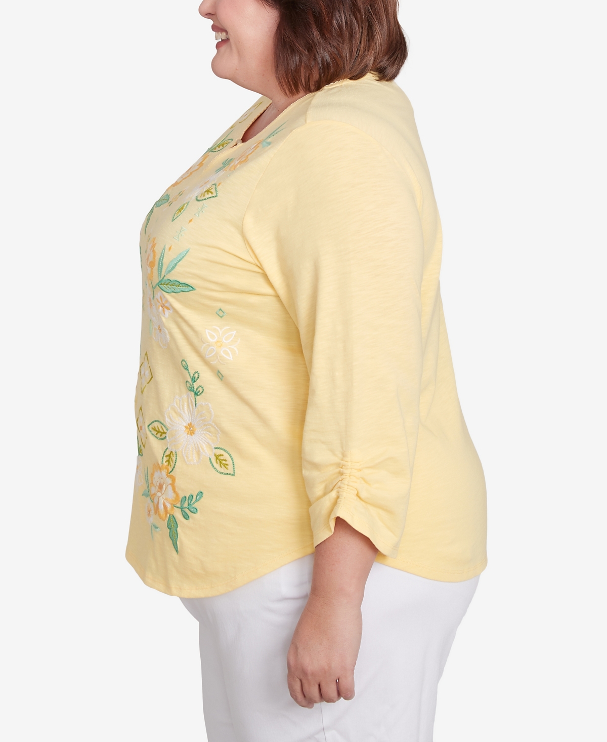 Alfred Dunner Plus Size Rise And Shine Sunny Floral Embroidered Split Neck Top In Lemon