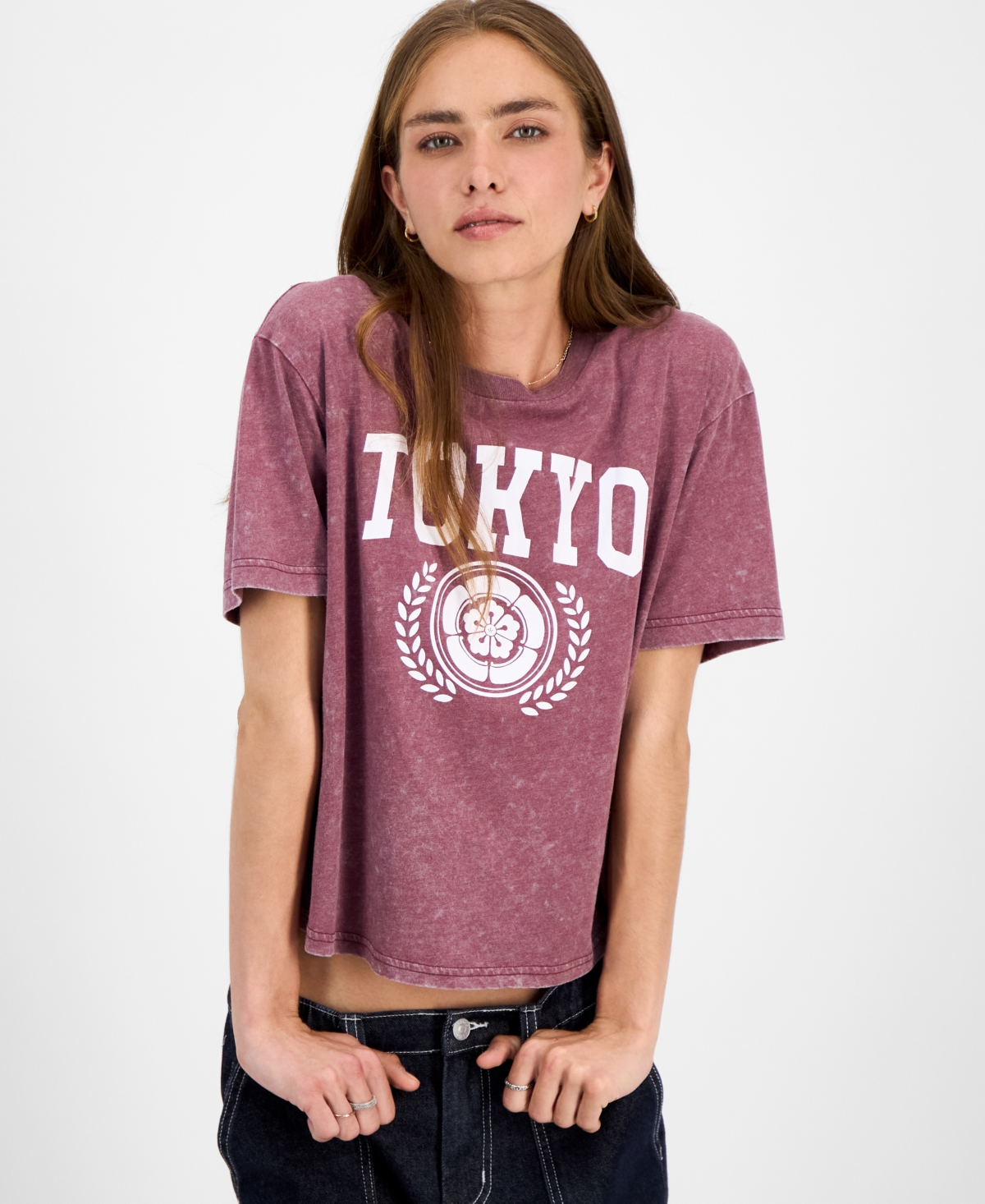 Juniors' Tokyo Mineral Wash Graphic T-Shirt - Red