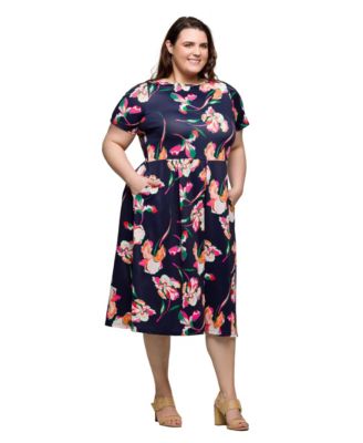 Plus Size Short Sleeve Pleated Flare Midi Pocket Dress