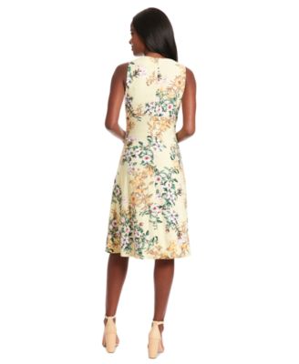 Women's Pleat-Neck Sleeveless Dress