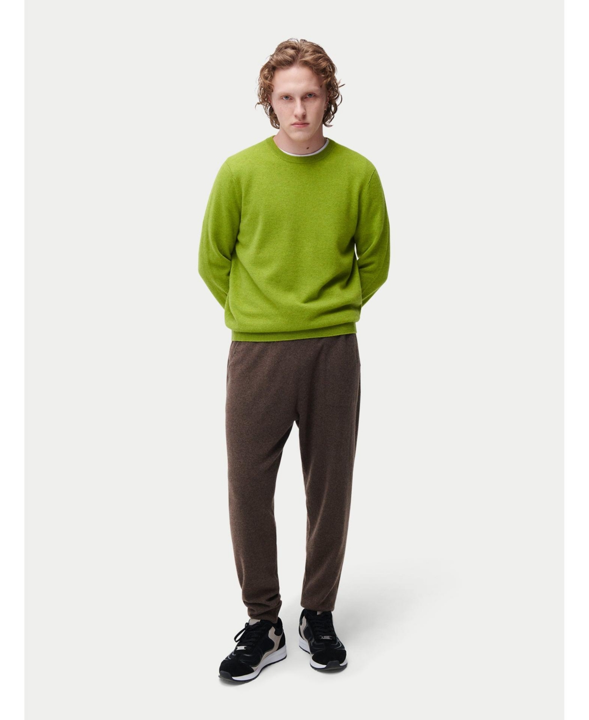 Gobi Cashmere Men's Essential Cashmere Crew Neck Sweater