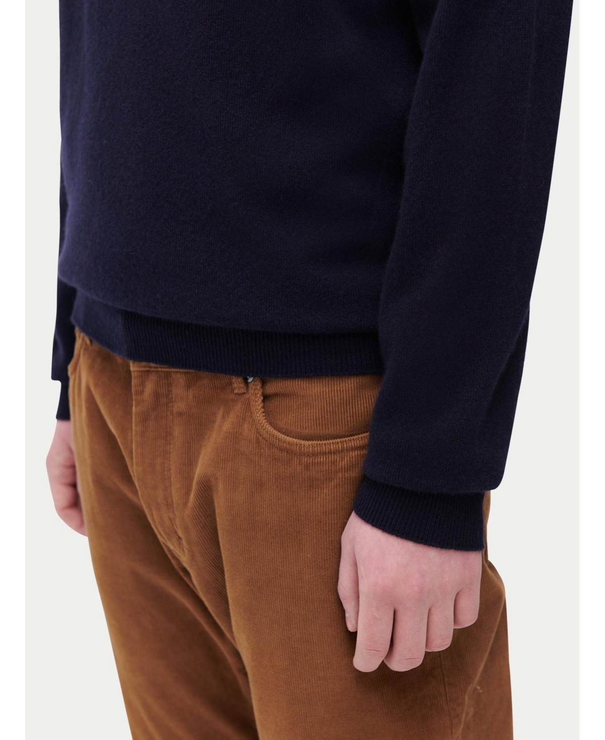 Gobi Cashmere Men's Essential Crew Neck Sweater
