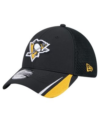 New Era - Men's Black Pittsburgh Penguins Linear Featherweight 39THIRTY Flex Hat