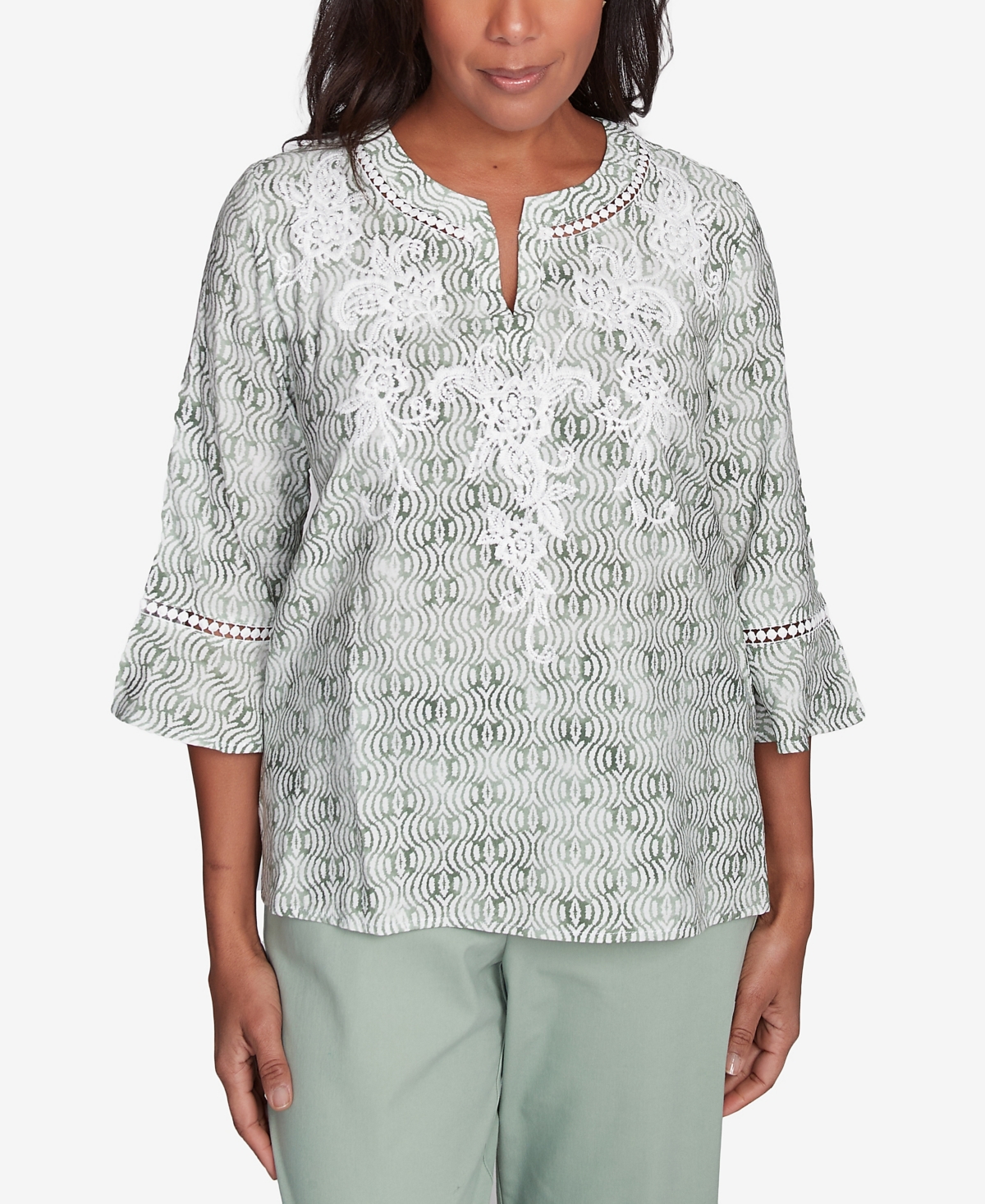 Alfred Dunner Plus Size Santa Fe Embroidered Geometric Flare Sleeve Top In Aloe