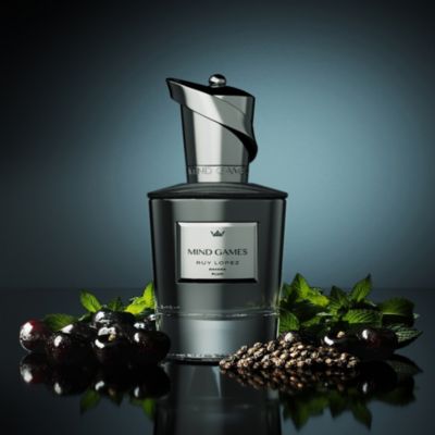 Ruy Lopez - Luxury Perfume with Black Tea, Rose, Patchouli & Leather - Elegant Extrait de Parfum - Woody & Green Perfume - 100 mL/3.4 oz