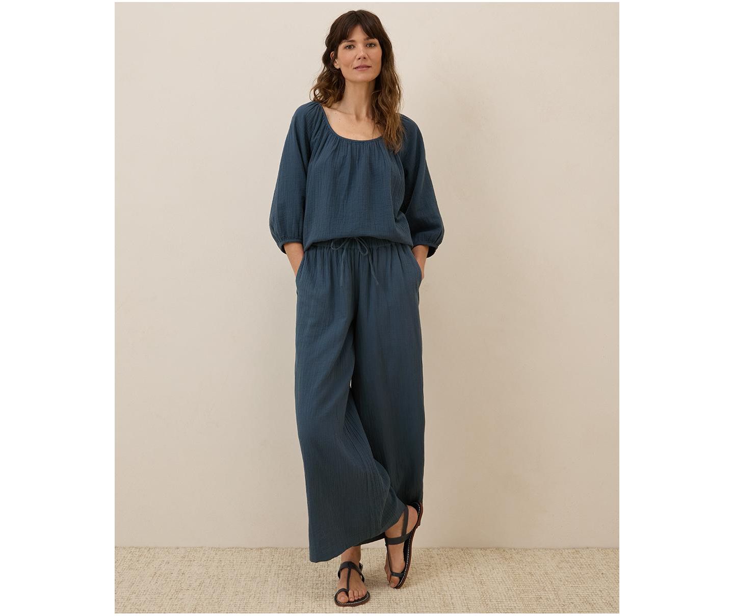 Женский топ Pact Organic Cotton Coastal Double Gauze Scoop Neck, цвет: Тёмно-синий — фото 2