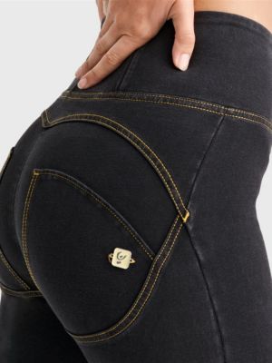 Women's High-Rise Sculpting Skinny Jeans