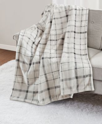 Cozy Plush Printed Throw, 50" x 70", Exclusively at Macy’s