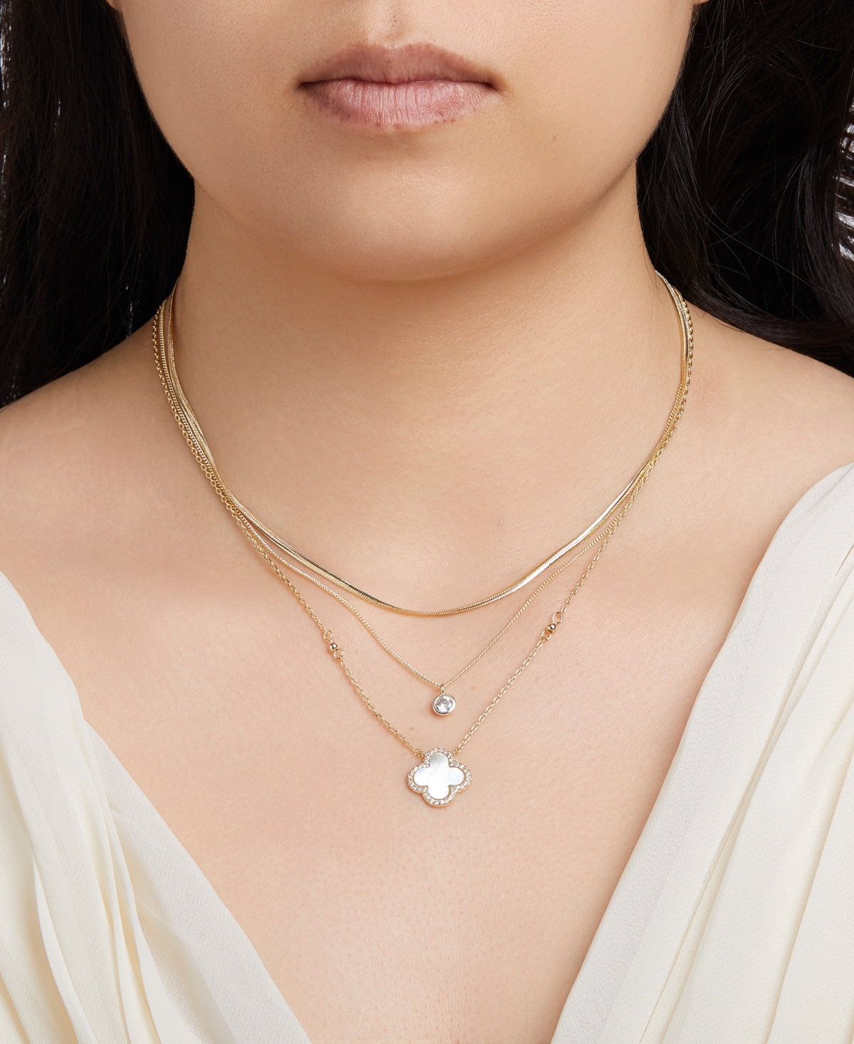 Unwritten Cubic Zirconia And Mother Of Pearl Clover Necklace Set In Gold