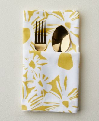 Blooms Bright Set of 4 Napkins, 8.25" x 8.25"