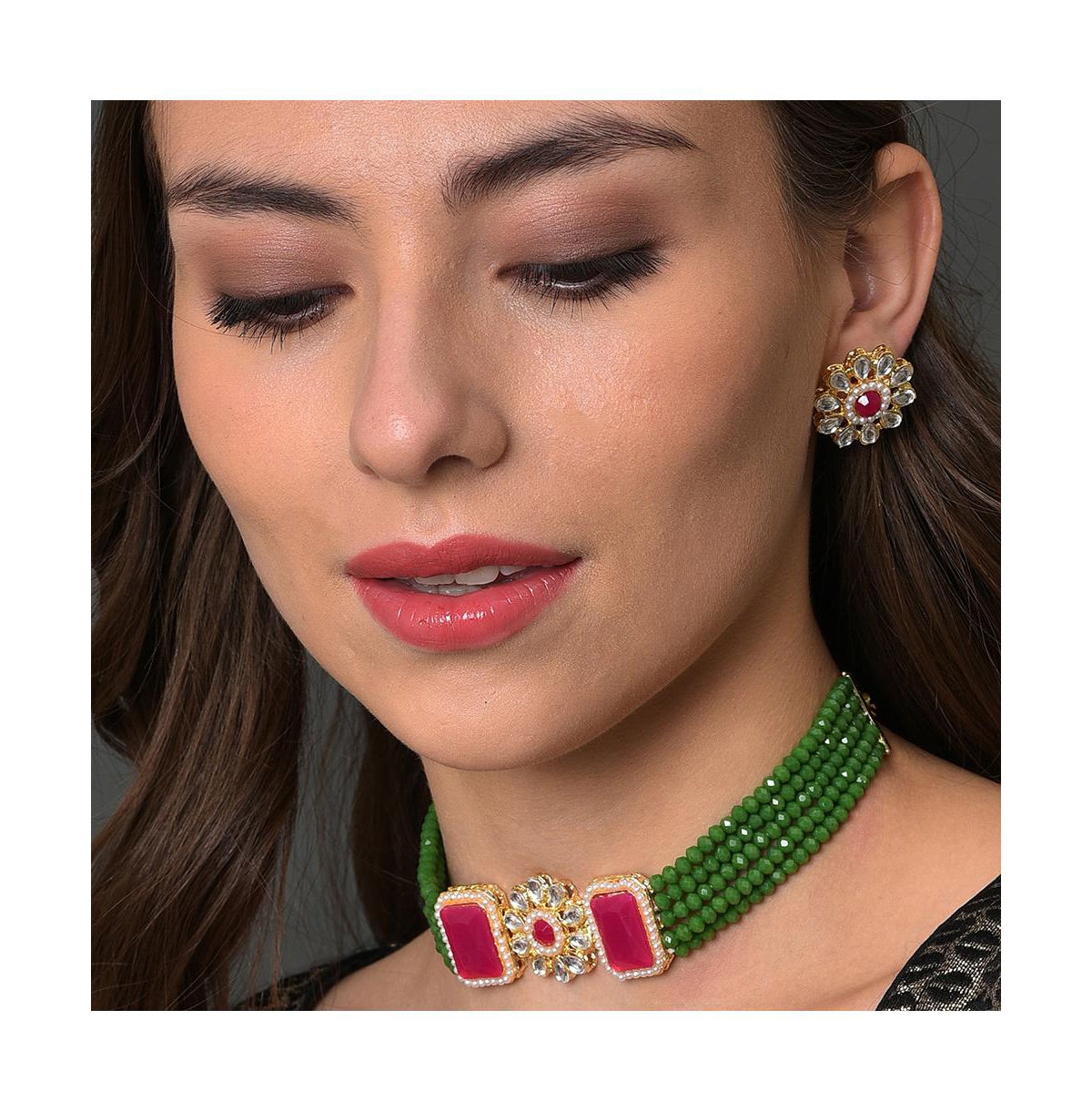 Sohi Women's Gold Plated Kundan Beaded Jewellery Set In Green