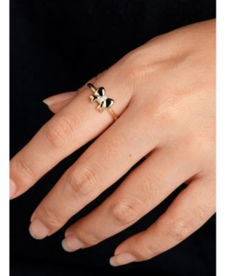 Bow Ring in 14K Gold, Size 8, approx. 1.7 grams.