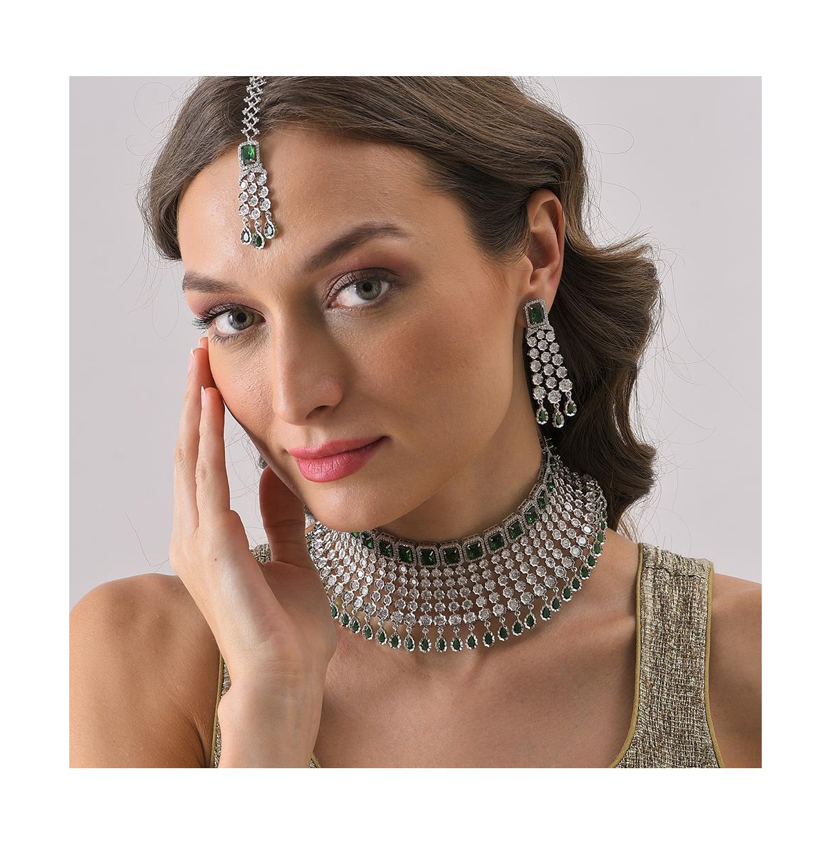 Sohi Women's Silver Plated Designer Jewellery Set In Green