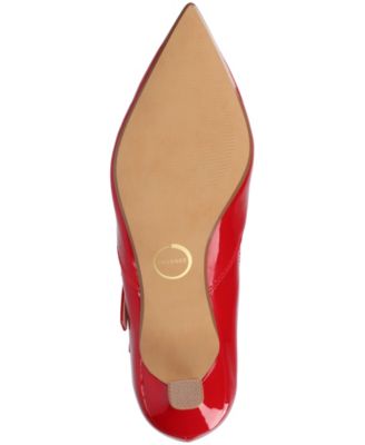 Women's Carnation Pointed Toe Mary Jane Pumps