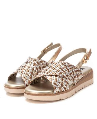 Women's Criss Cross Flat Sandals By XTI