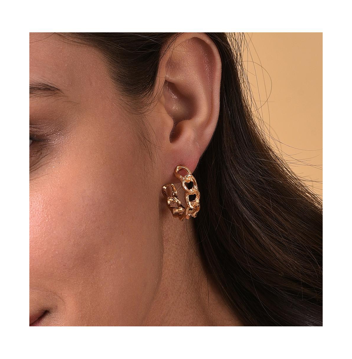 Sohi Women's Everyday Hoop Earrings Set