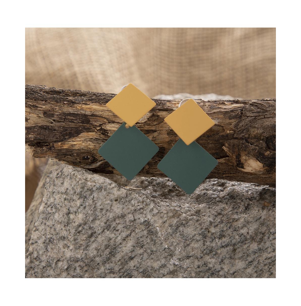 Sohi Women's Gold Plated Designer Drop Earrings