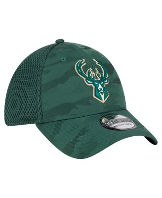 Men's Hunter Green Milwaukee Bucks Subtle Camo 39THIRTY Flex Hat