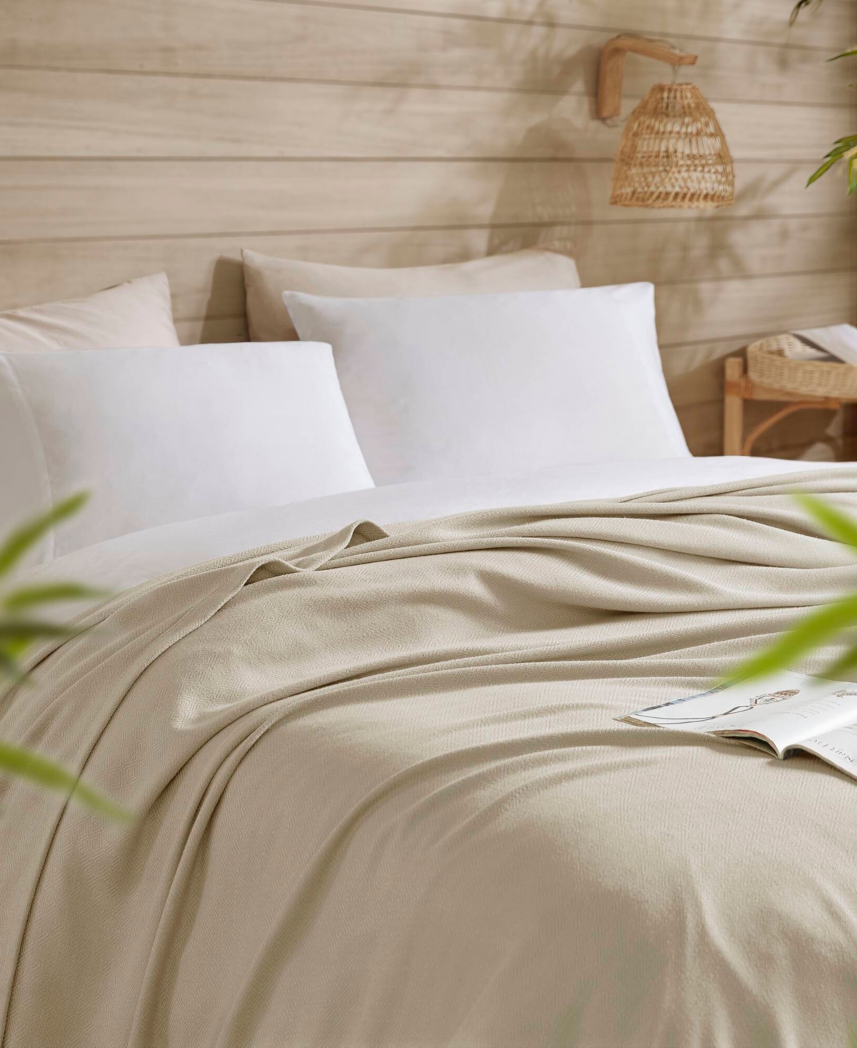 Madison Park Lightweight Breathable Blanket, Twin In Neutral