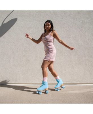Forget Me Not Quad Roller Skates