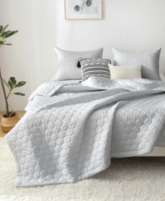 Mini Honeycomb Down Alternative Blanket Set, Twin