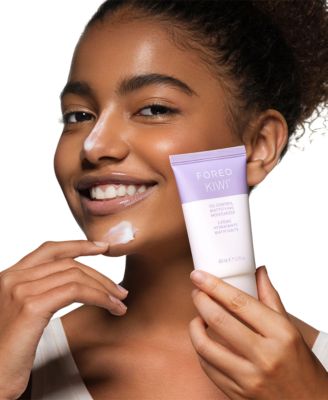 KIWI Oil Control Mattifying Moisturizer