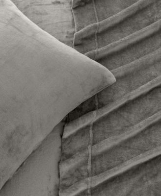 Ultra Soft & Cozy Velvet Plush Fleece Printed Sheet Set