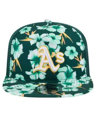 Men's Green Athletics Adventure Pattern Golfer Trucker Snapback Hat